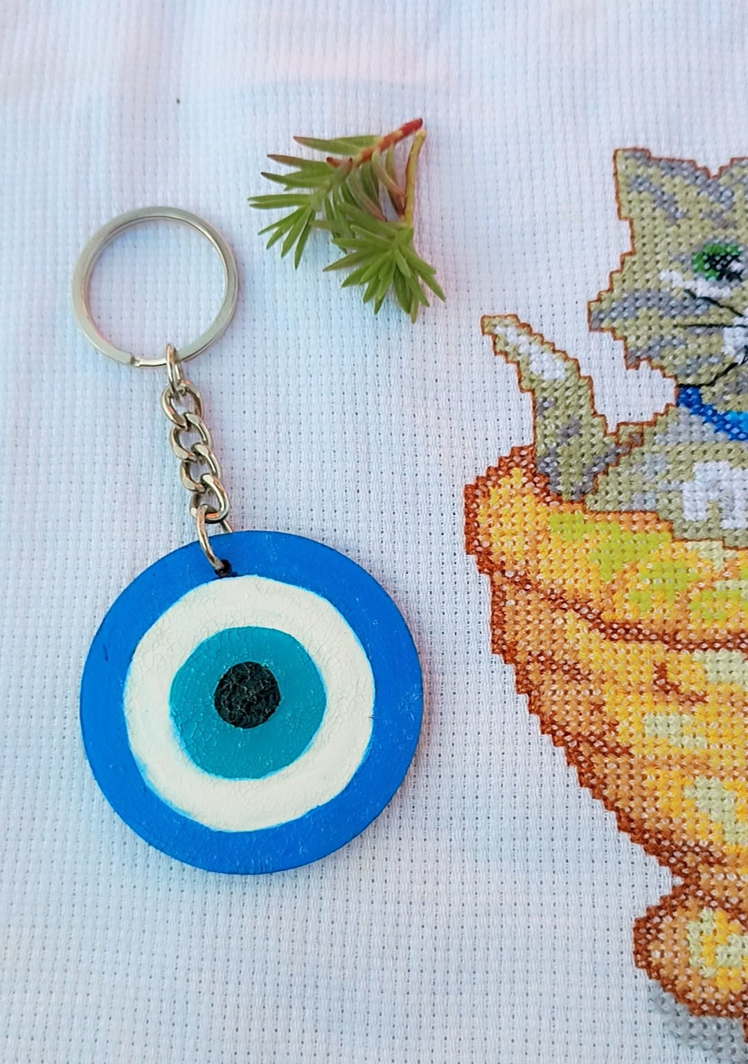 AVF Fashion Wear Blue Evil Eye Round Keychain – Protective Stylish Key Holder