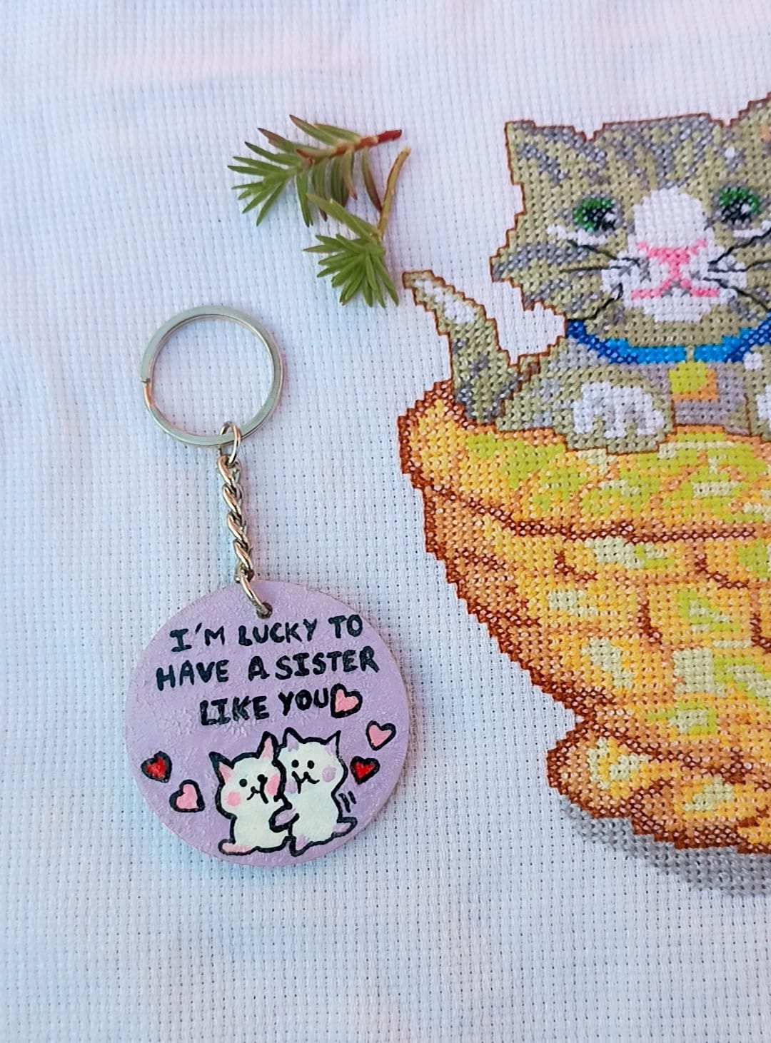 Lucky Sister” Cute Wooden Keychain – Sister Love Gift Keyring | AVF Fashion Wear