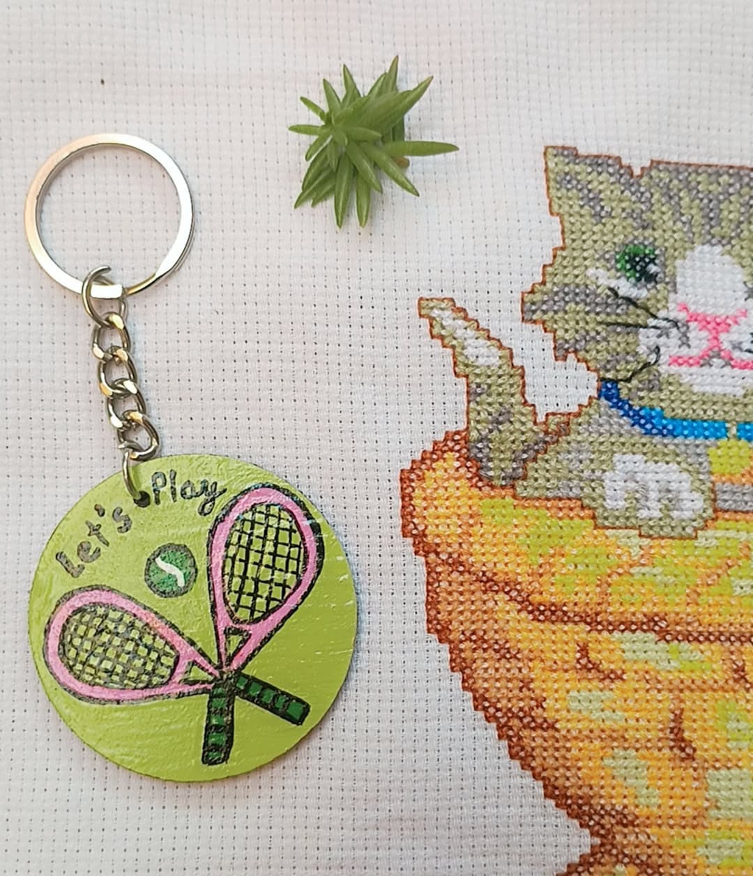 Let’s Play” Tennis Theme Wooden Keychain – AVF Fashion Wear